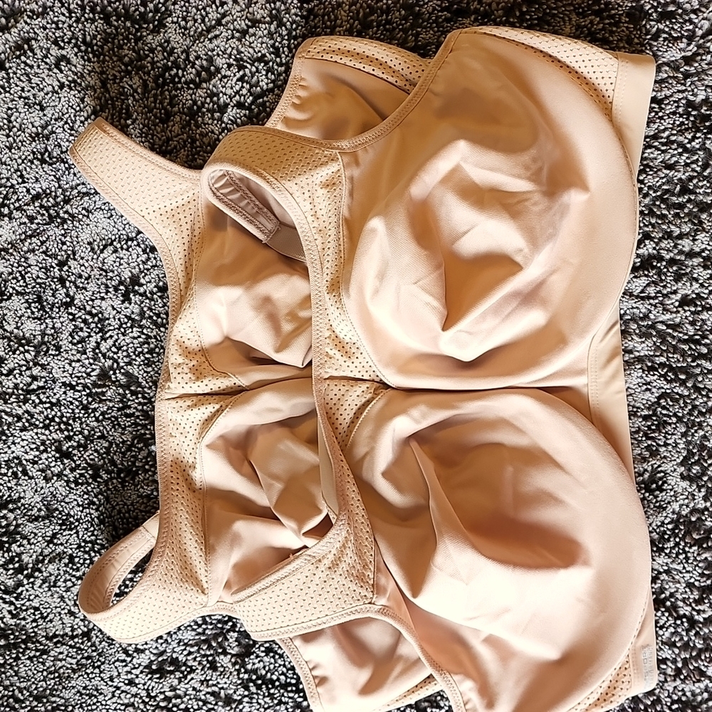 Glamorize sport bra (2)